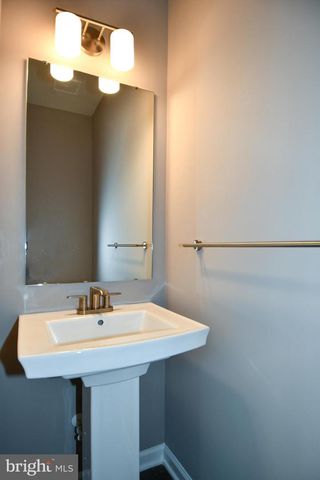 4539 BRIARHAVEN DR, Fredericksburg, VA 22408