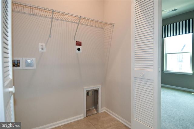 4539 BRIARHAVEN DR, Fredericksburg, VA 22408