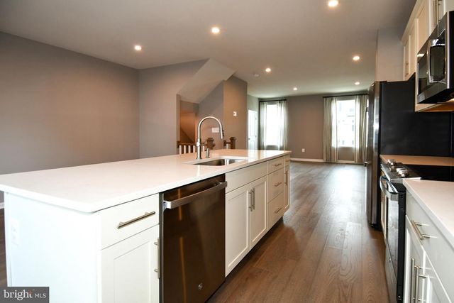 4539 BRIARHAVEN DR, Fredericksburg, VA 22408