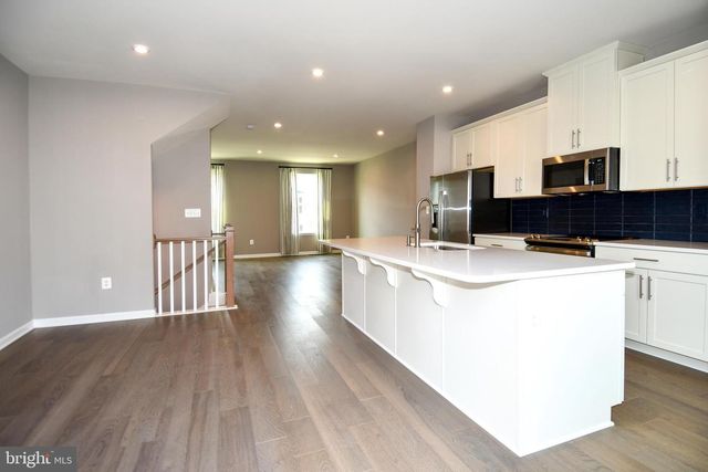 4539 BRIARHAVEN DR, Fredericksburg, VA 22408