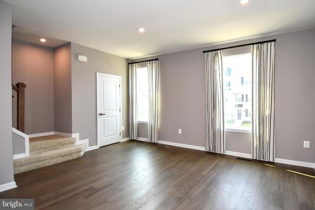 4539 BRIARHAVEN DR, Fredericksburg, VA 22408