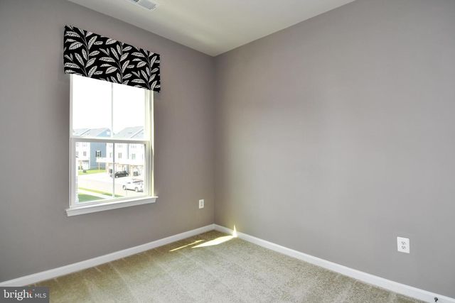 4539 BRIARHAVEN DR, Fredericksburg, VA 22408
