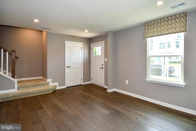 4539 BRIARHAVEN DR, Fredericksburg, VA 22408