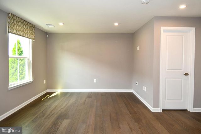 4539 BRIARHAVEN DR, Fredericksburg, VA 22408