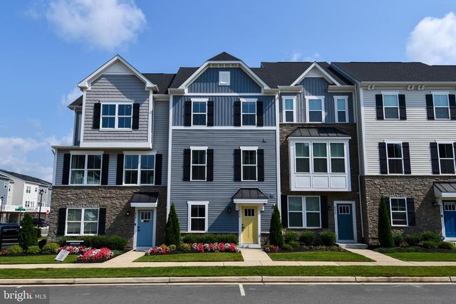 4539 BRIARHAVEN DR, Fredericksburg, VA 22408