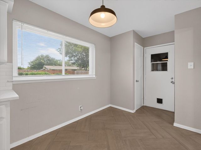 833 Brentwood Lane, Richardson, TX 75080