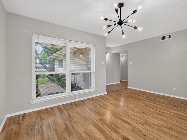 833 Brentwood Lane, Richardson, TX 75080