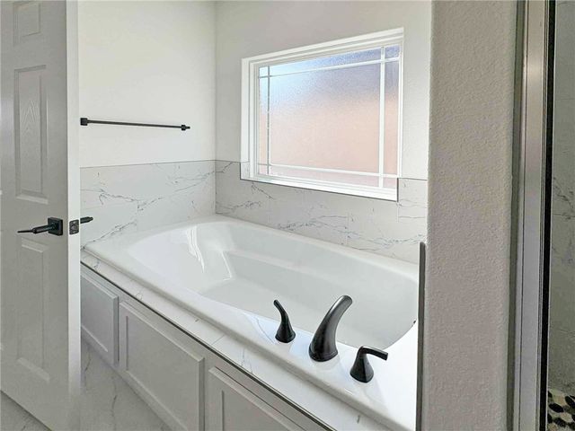 3211 SW Lovely Lane, Bentonville, AR 72713