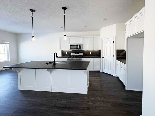 3211 SW Lovely Lane, Bentonville, AR 72713