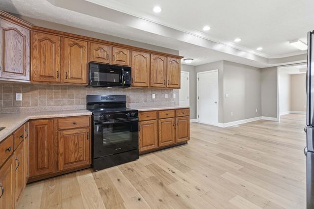 61 Knoll Court, Nancy, KY 42544