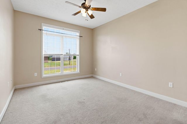 61 Knoll Court, Nancy, KY 42544