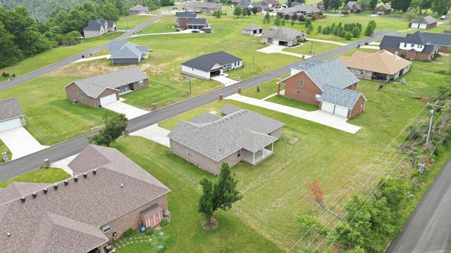 61 Knoll Court, Nancy, KY 42544