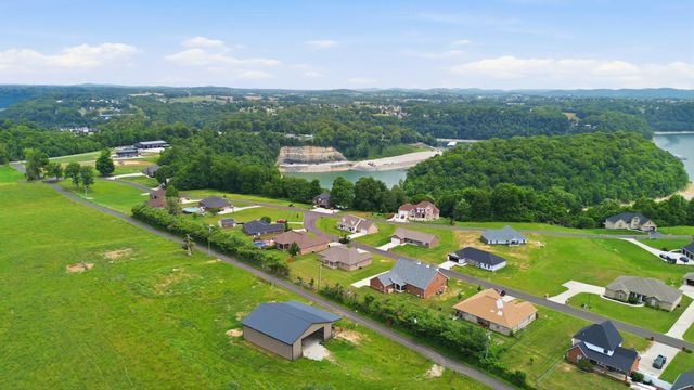 61 Knoll Court, Nancy, KY 42544