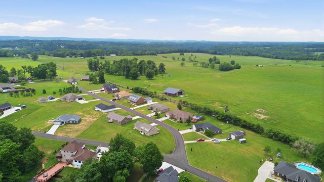 61 Knoll Court, Nancy, KY 42544