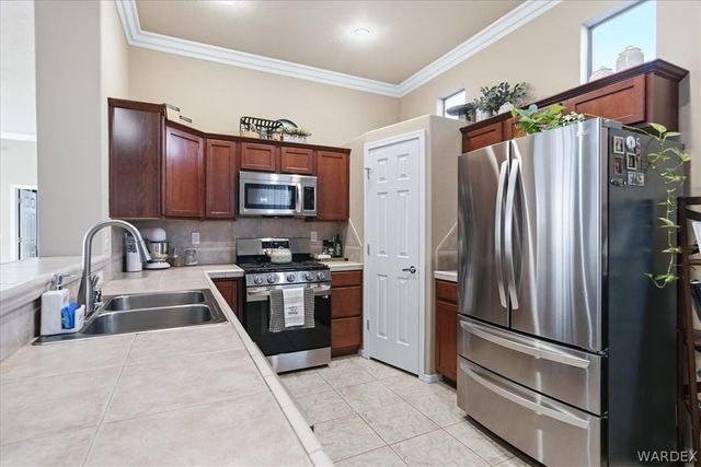 2676 Desert Flowers Drive, Bullhead City, AZ 86429