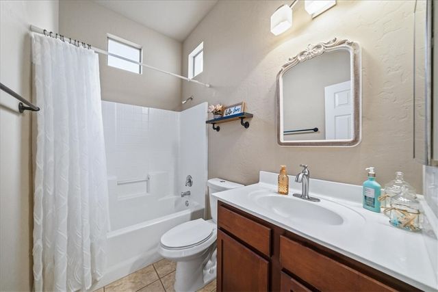 2676 Desert Flowers Drive, Bullhead City, AZ 86429