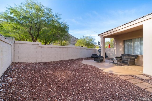 2676 Desert Flowers Drive, Bullhead City, AZ 86429