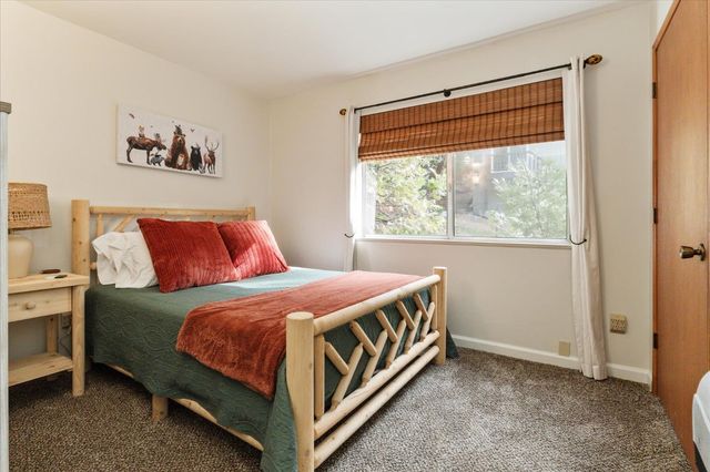 1425 Topanga Ln, Dorrington, CA 95223