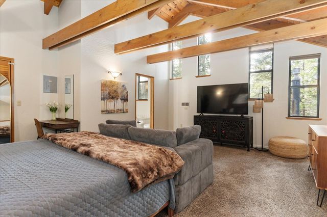 1425 Topanga Ln, Dorrington, CA 95223