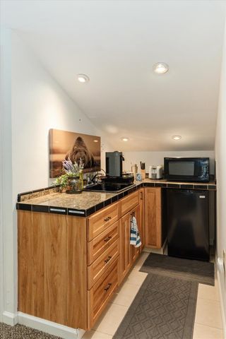 1425 Topanga Ln, Dorrington, CA 95223
