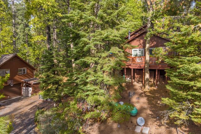 1425 Topanga Ln, Dorrington, CA 95223