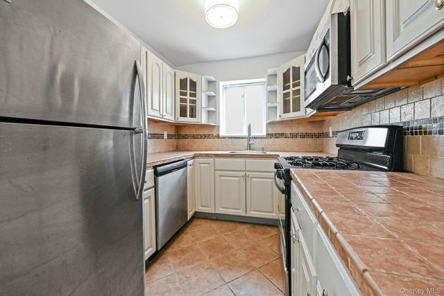 93-29 91st Avenue, Woodhaven, NY 11421