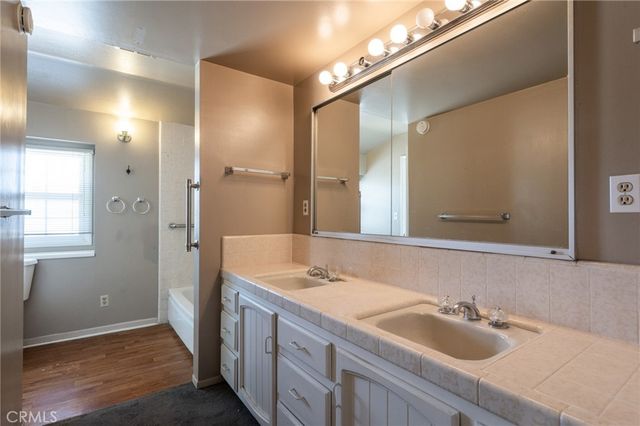 8287 Santa Fe, Buena Park, CA 90620