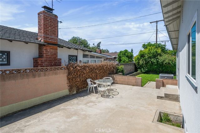 8287 Santa Fe, Buena Park, CA 90620