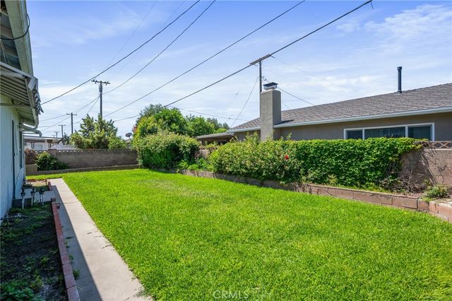 8287 Santa Fe, Buena Park, CA 90620