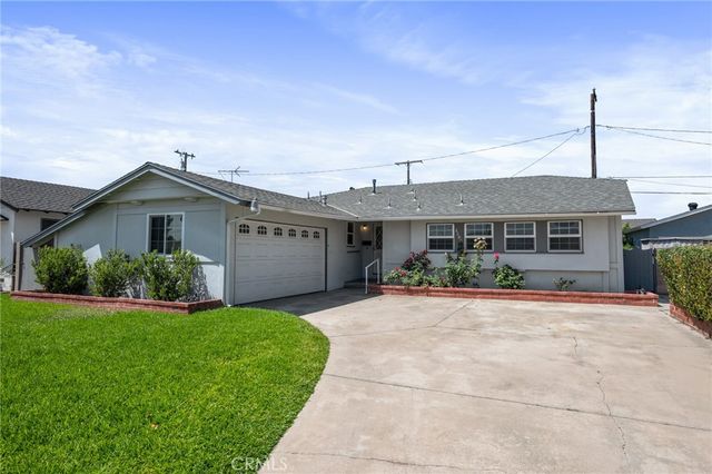 8287 Santa Fe, Buena Park, CA 90620