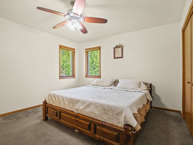 117 PEMBROKE Road SW, Poplar Grove, IL 61065