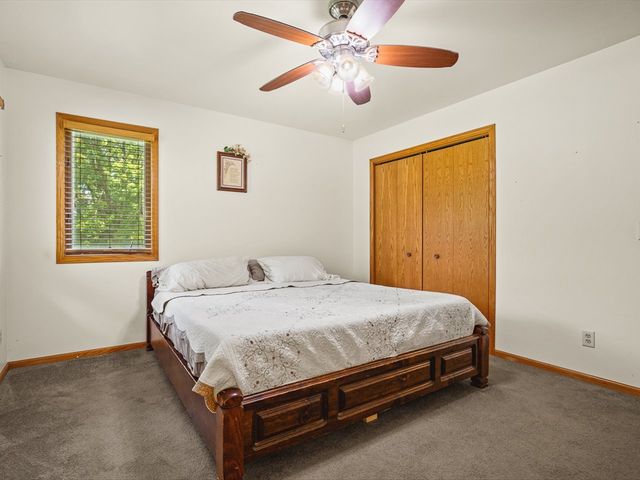 117 PEMBROKE Road SW, Poplar Grove, IL 61065