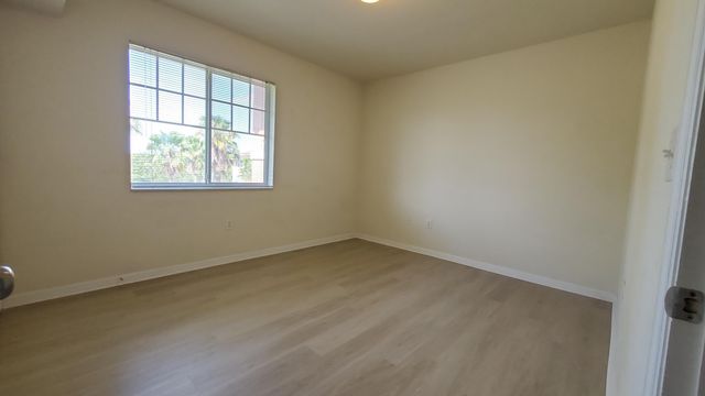 6510 Emerald Dunes 308, West Palm Beach, FL 33411