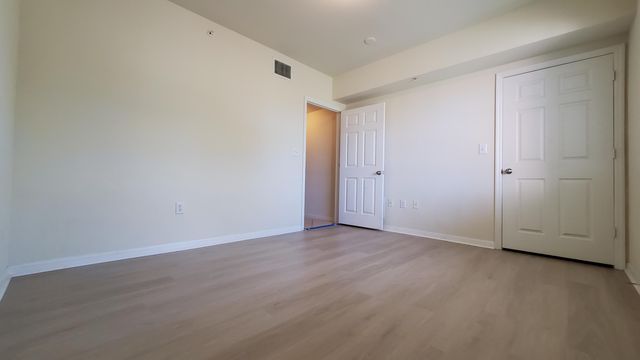 6510 Emerald Dunes 308, West Palm Beach, FL 33411