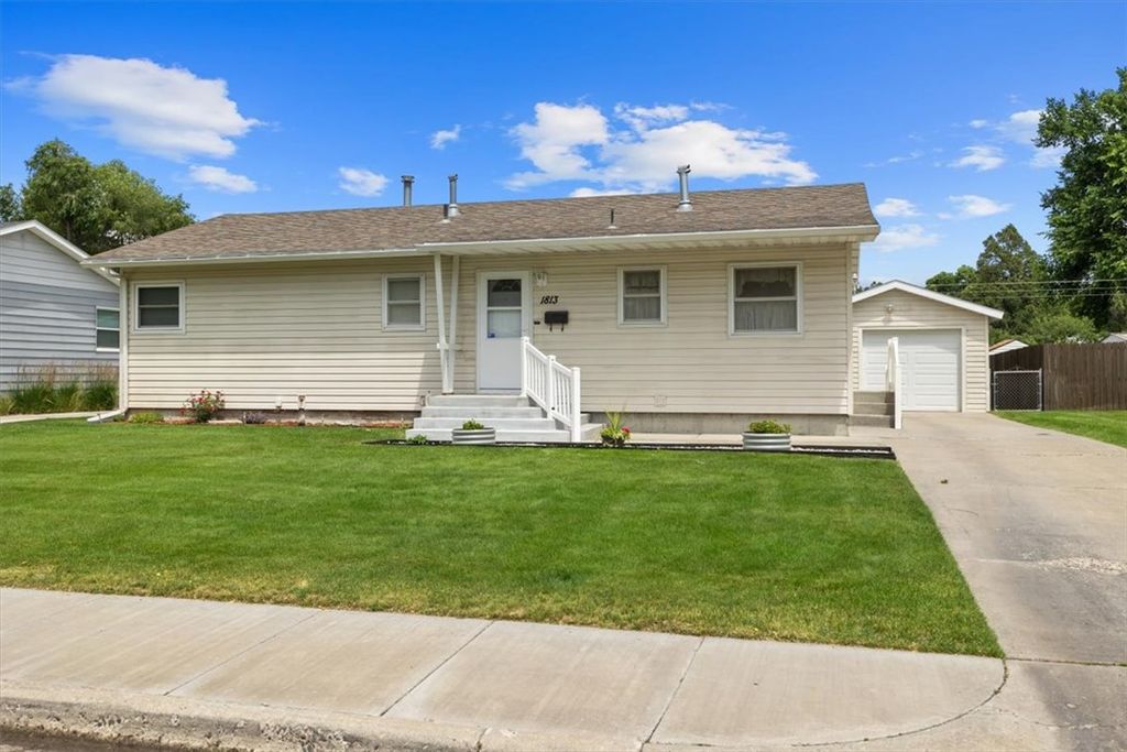 1813 Avenue E, Billings, MT 59102