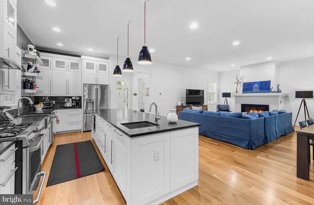 127 COLUMBIA AVE, Rehoboth Beach, DE 19971
