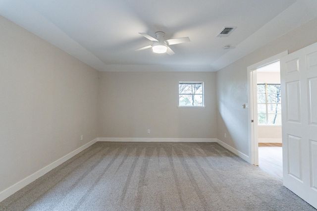 2105 Castle Oaks Drive, Arlington, TX 76012