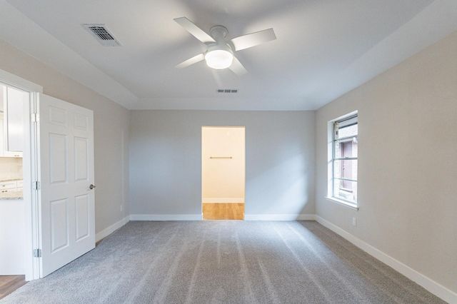2105 Castle Oaks Drive, Arlington, TX 76012
