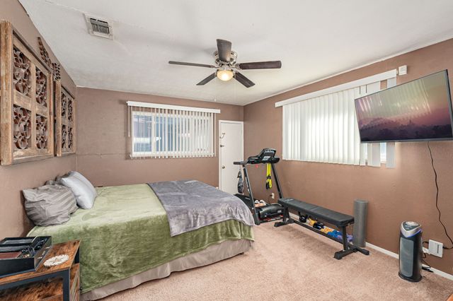 23548 Fm 121, Gunter, TX 75058