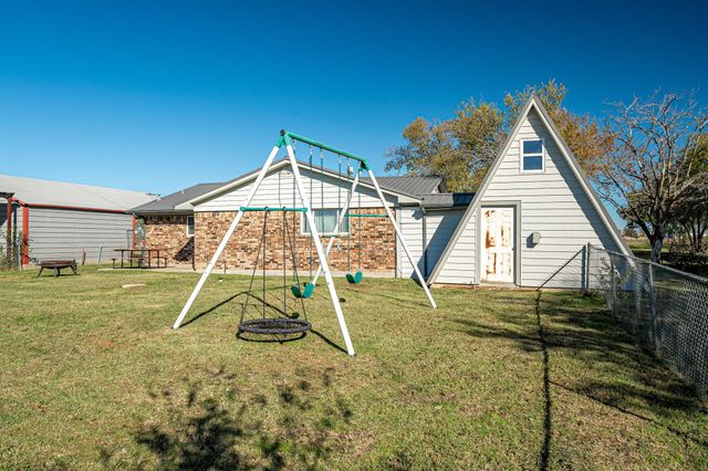 23548 Fm 121, Gunter, TX 75058