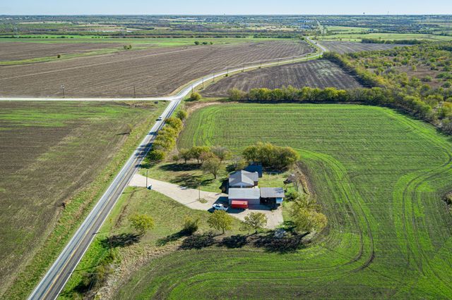23548 Fm 121, Gunter, TX 75058