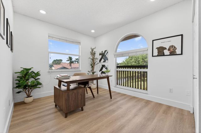 11892 Royal Palm Boulevard 11892, Coral Springs, FL 33065