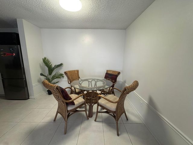 1443 39th Avenue 2, Vero Beach, FL 32960