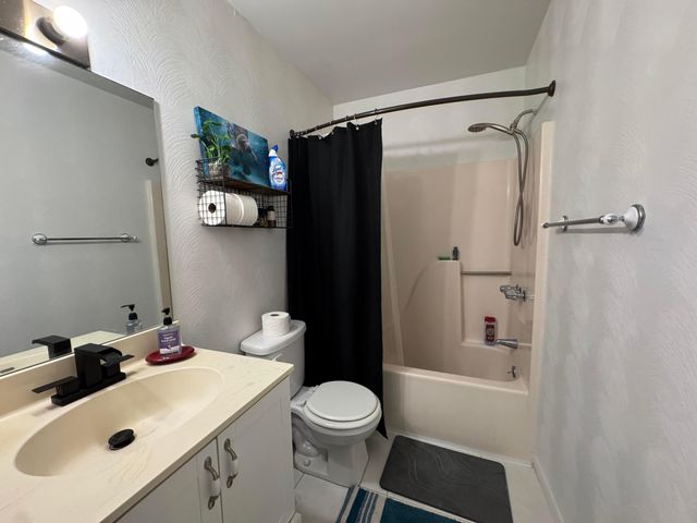 1443 39th Avenue 2, Vero Beach, FL 32960