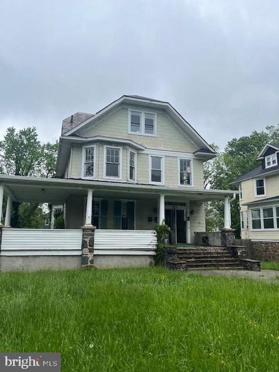 3706 CHATHAM RD, Baltimore, MD 21215