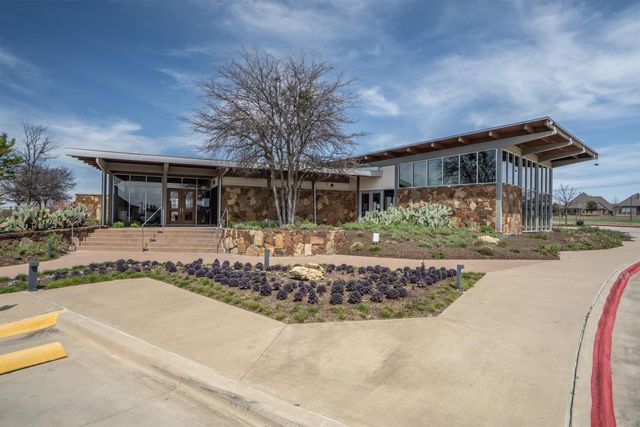 1647 Twistleaf Road, Northlake, TX 76226