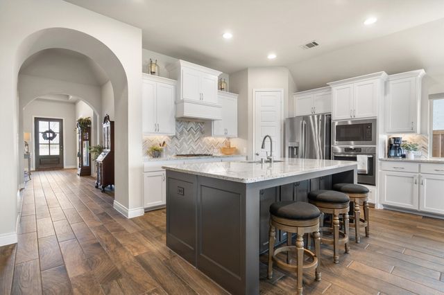 1647 Twistleaf Road, Northlake, TX 76226