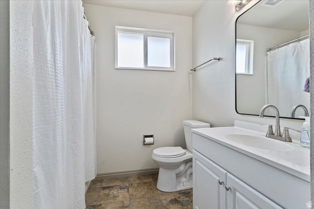 6154 S ZODIAC DR, Kearns, UT 84118