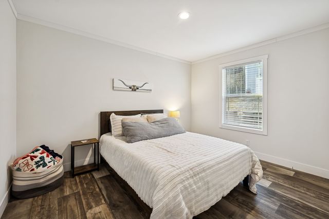 2666 New Harmony Rd, Hartsville, TN 37074