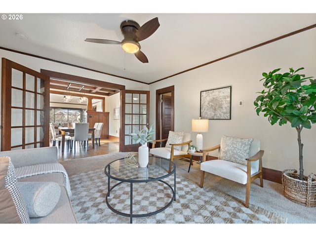 2434 Ne 60TH Ave, Portland, OR 97213